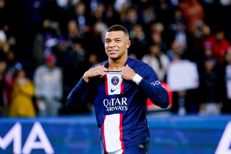 Resmi Tidak Perpanjang Kontrak Di Psg Kylian Mbappe Juga Dapat Rp