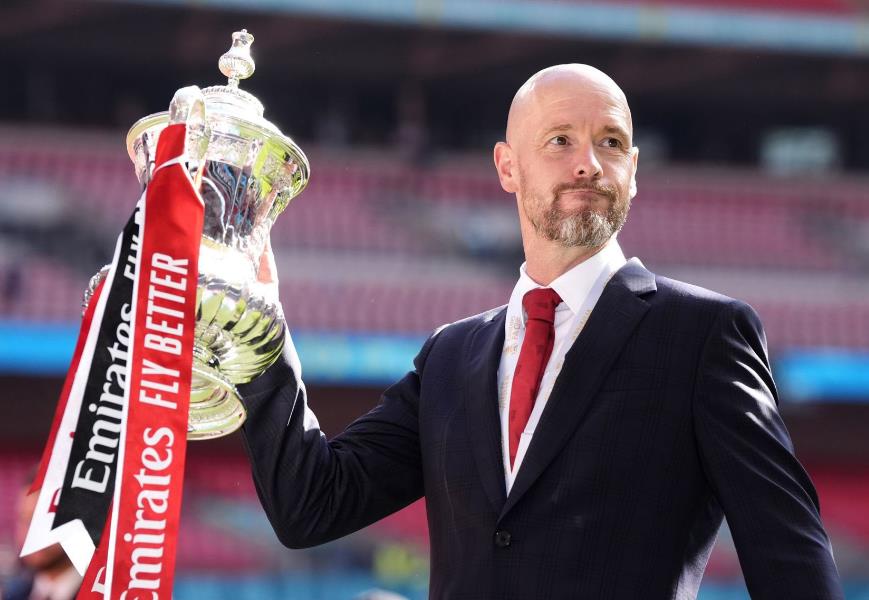 Bertahan Erik Ten Hag Bakal Teken Kontrak Baru Di Manchester United