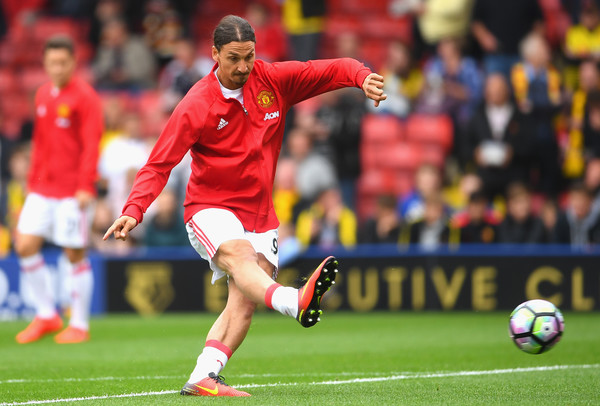 Jelang Derby Manchester, Mourinho Akan Turunkan Ibrahimovic