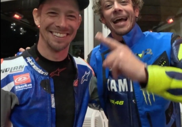Lupakan Permusuhan Masa Lalu, Stoner Kini Latihan Bersama Rossi