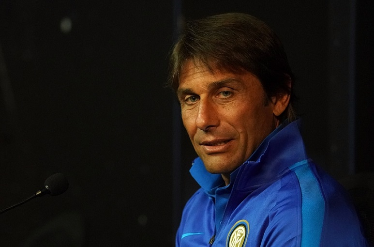 Sempat Bertemu Totti, Antonio Conte Putuskan Tolak Tawaran Roma