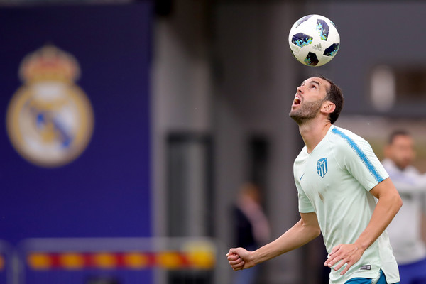 Diego Godin Ungkap Alasan Tolak Manchester United