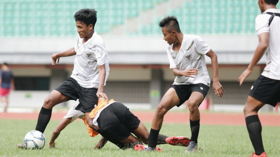 Ketua Tim Medis PSSI Jelaskan Protokol Kesehatan TC Timnas Indonesia U-16
