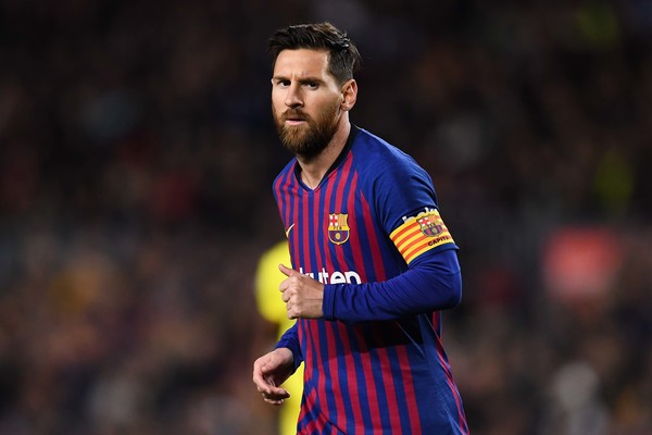 Pele Sebut Maradona, Beckenbauer dan Cruyff Lebih Hebat daripada Messi