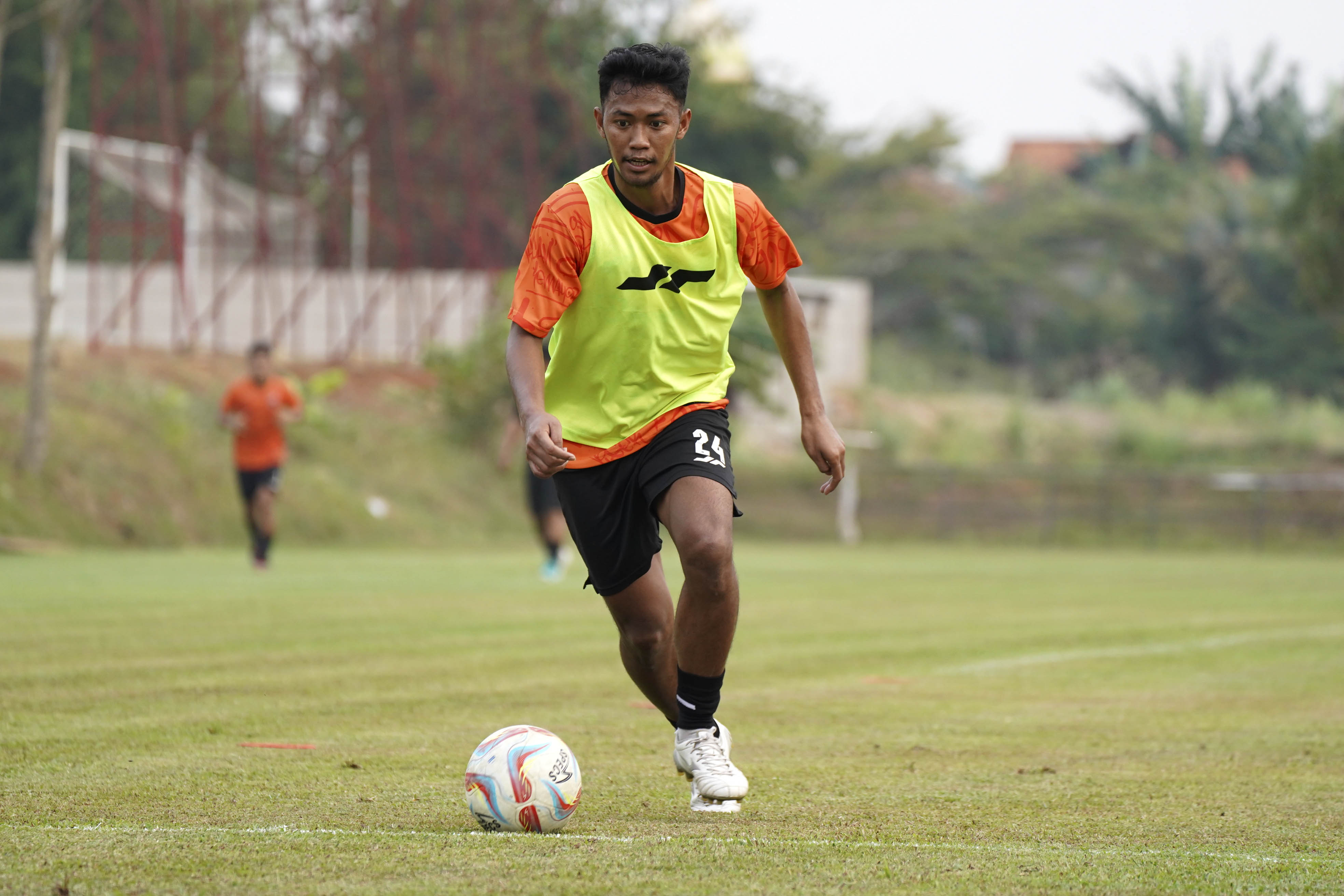 Persija Matangkan Skema Permainan Hadapi RANS, Resky Fandi Berharap Tiga Poin
