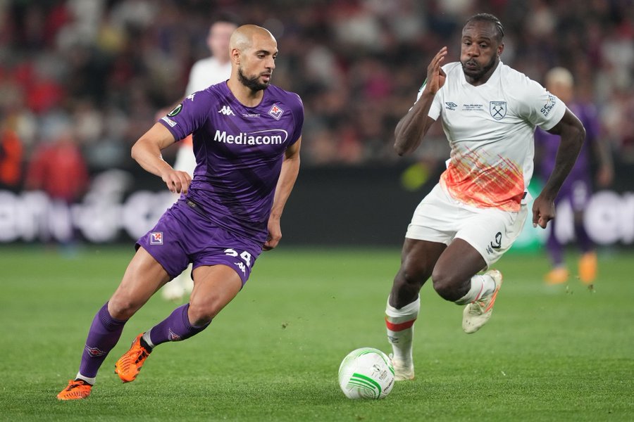 Fokus Cari Striker, Manchester United Belum Kirim Tawaran untuk Sofyan Amrabat