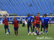 Persib Kalahkan Melaka United 3-1, Robert Alberts Puas dalam Segala Hal