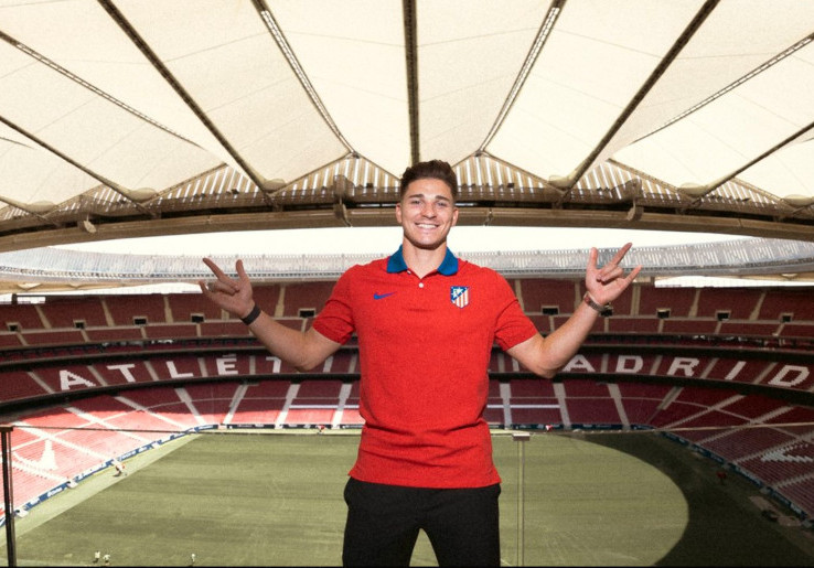 Sindir Barcelona via Sosmed, Atletico Madrid Geram dengan Kebohongan soal Transfer Julian Alvarez