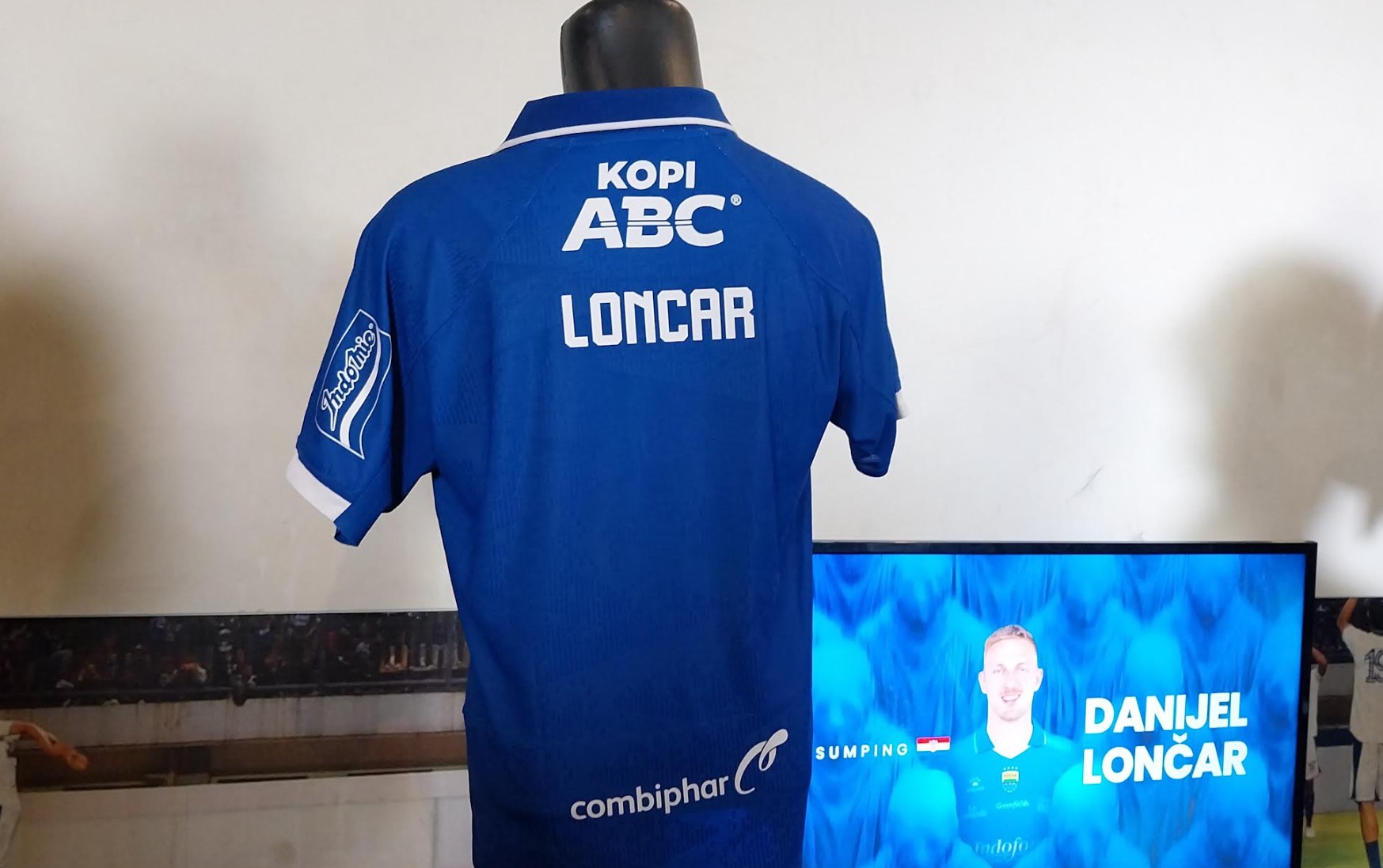 Resmi! Persib Rekrut Bek Kroasia Danijel Loncar