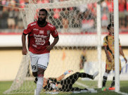 Sylvano Comvalius Pecahkan Rekor Legenda Timnas Peri Sandria