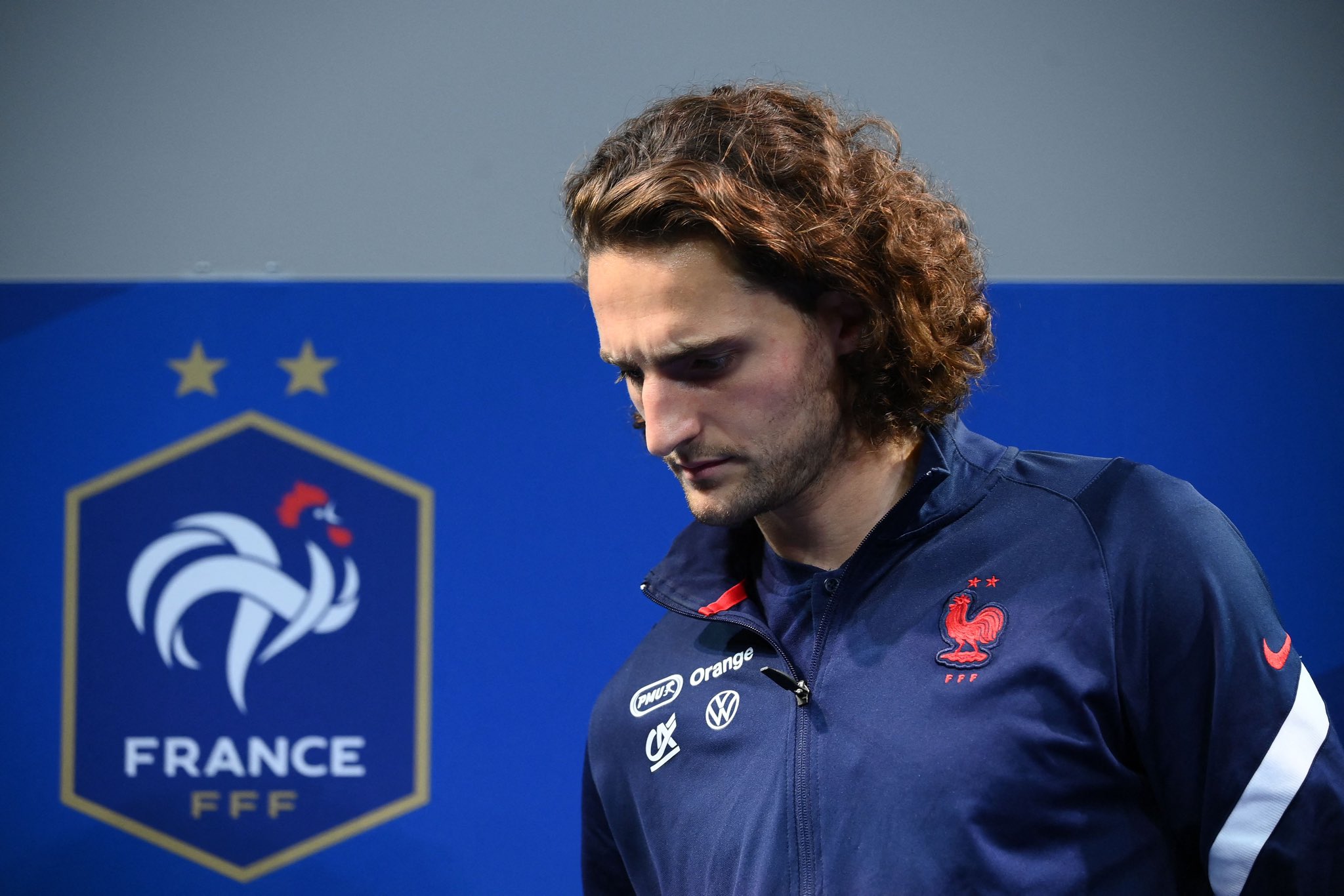 Adrien Rabiot Terancam Batal Gabung Manchester United