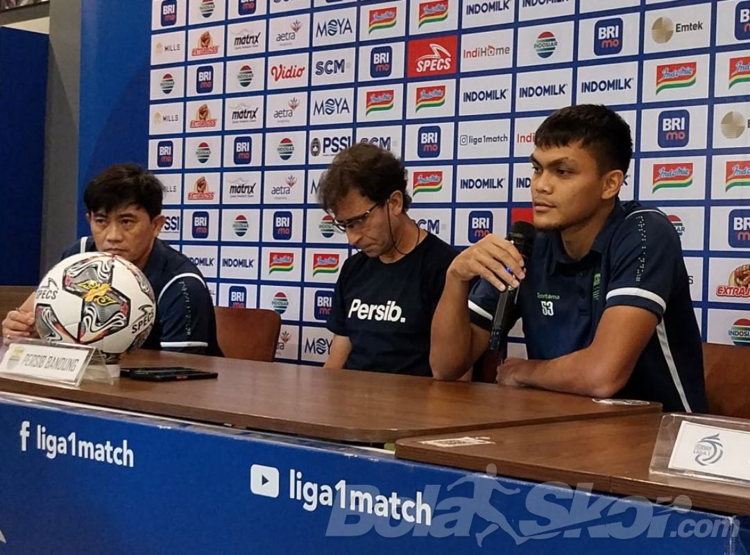 Tekad Besar Rachmat Irianto di Laga Persib Vs Persita