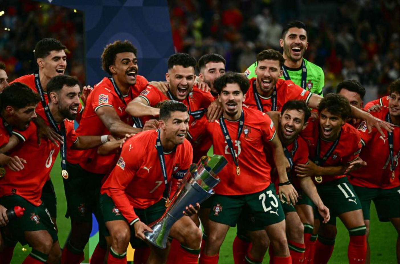 Bekuk Spanyol Lewat Adu Penalti, Portugal Juara