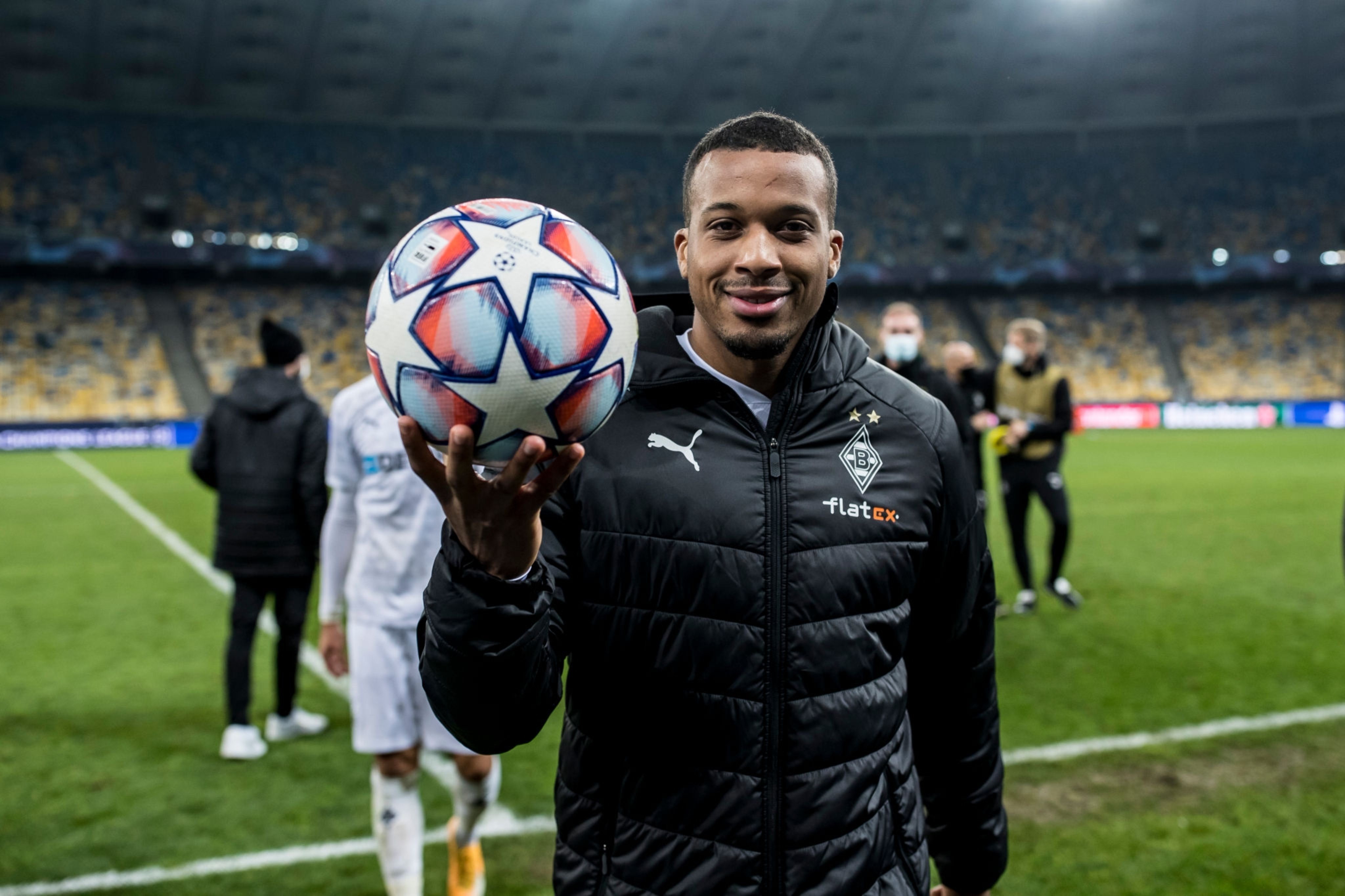 Profil Alassane Plea, Mantan Tandem Balotelli yang Bantu Gladbach Torehkan Rekor di Liga Champions