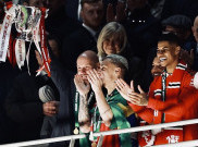 Quadruple Hanya Ada di Angan Suporter Manchester United