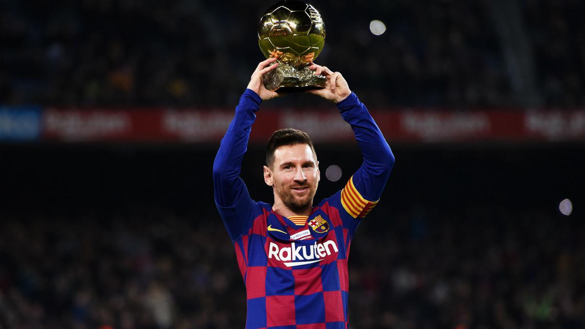Ronaldinho: Messi Bukan Pemain Terbaik Sepanjang Masa