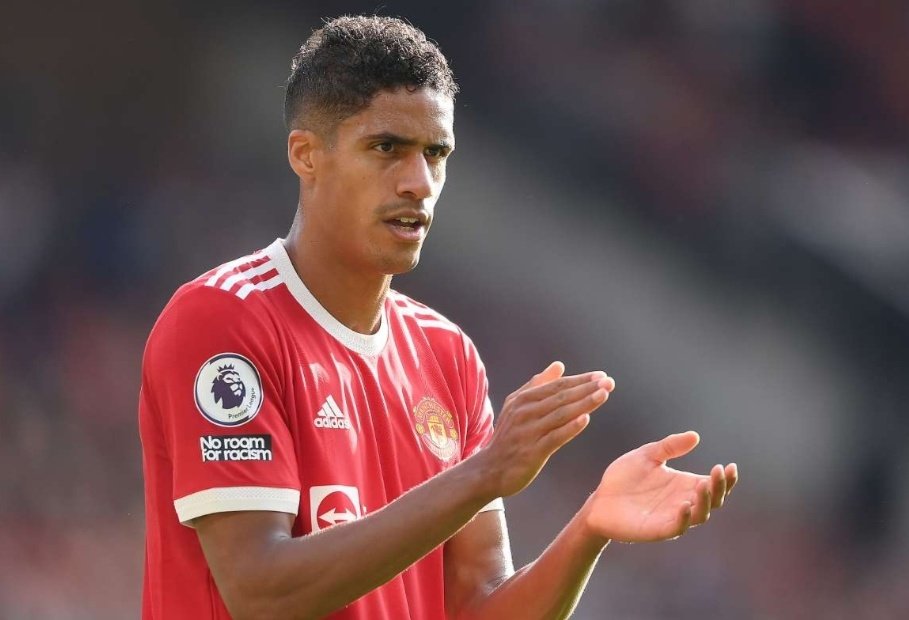 Kans Raphael Varane Tampil di North West Derby