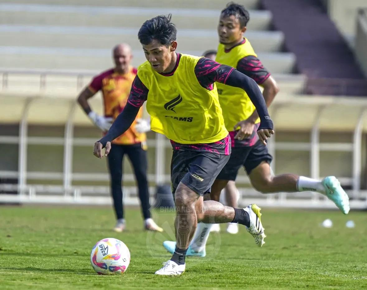 Pilar Anyar Bhayangkara FC Firza Andika Sebut Paul Munster Mirip Thomas Doll dan Shin Tae-yong