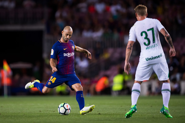Mascherano Berpikir Tinggalkan Barca Akhir Musim