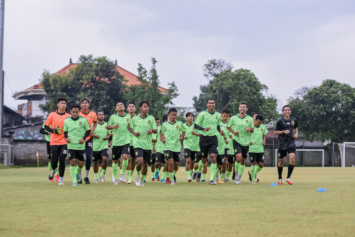 Lakoni Laga Tunda, Persebaya Target Pertahankan Rekor Tak Kalah