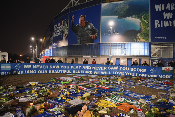 Tak Pantas, Fans Swansea Ejek Kepergian Emiliano Sala
