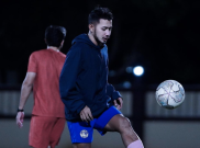 Kontrak di Arema FC Segera Berakhir, Gian Zola Belum Berpikir Karier