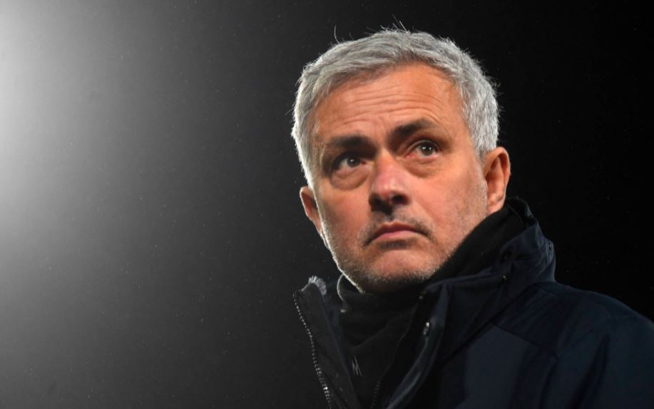 Mantan Striker Lazio Ingatkan Fans Roma akan Sosok Jose Mourinho
