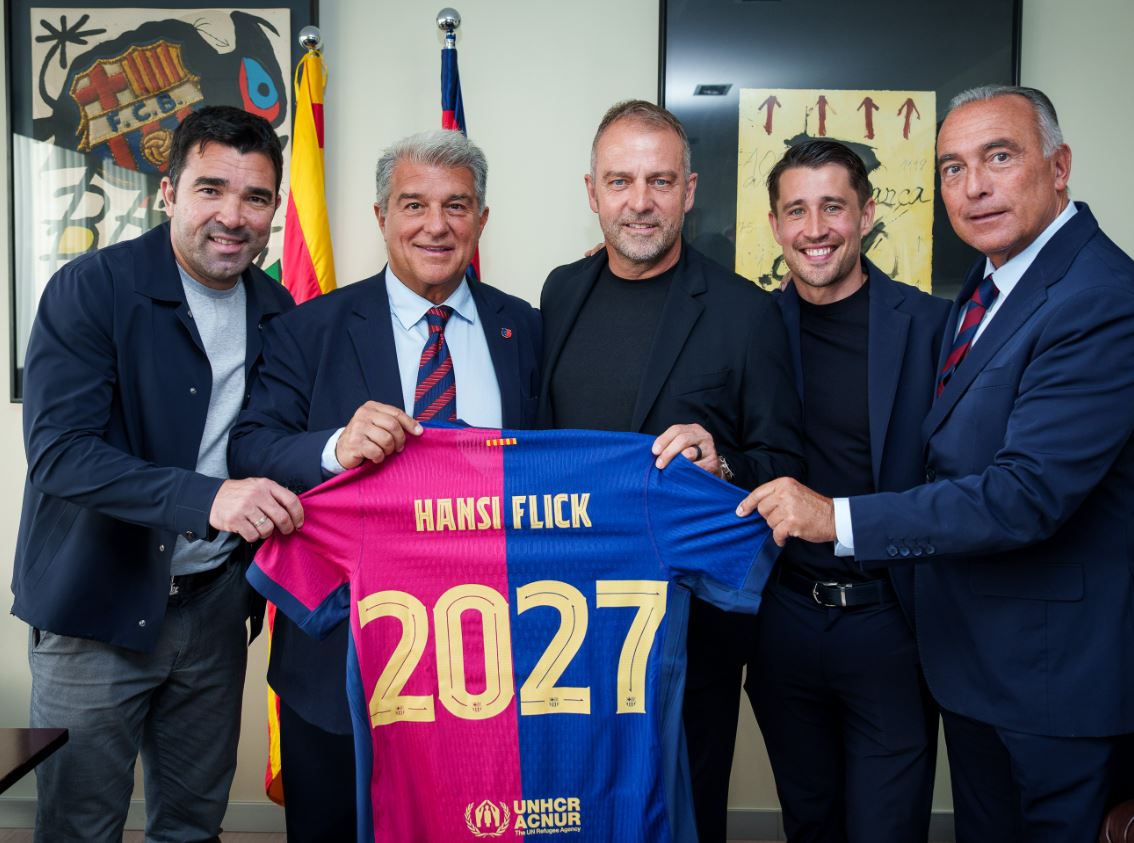 Teken Kontrak Baru dengan Barcelona, Hansi Flick Diharapkan Bisa Persembahkan Lebih Banyak Trofi