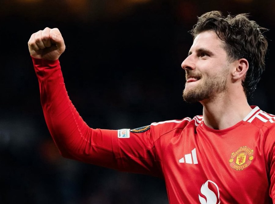 5 Pemain Manchester United yang Perlu Berpikir Dua Kali untuk Bertahan di Old Trafford