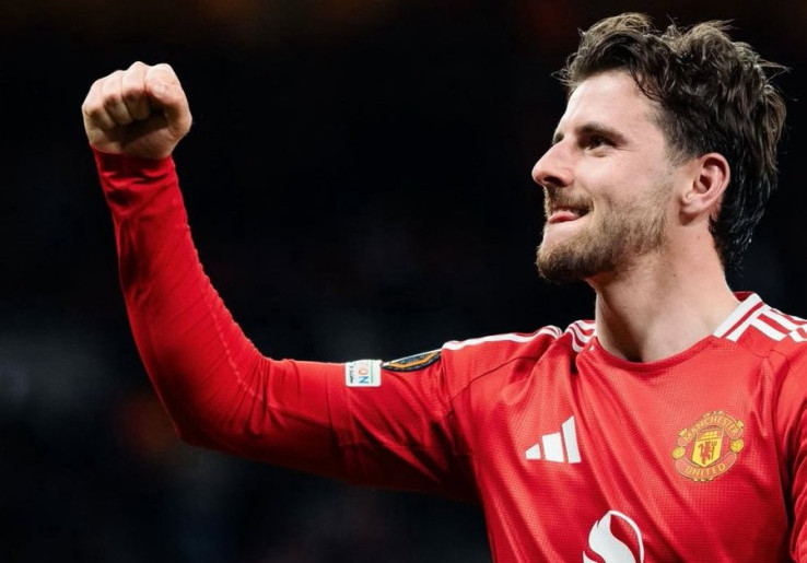 5 Pemain Manchester United yang Perlu Berpikir Dua Kali untuk Bertahan di Old Trafford