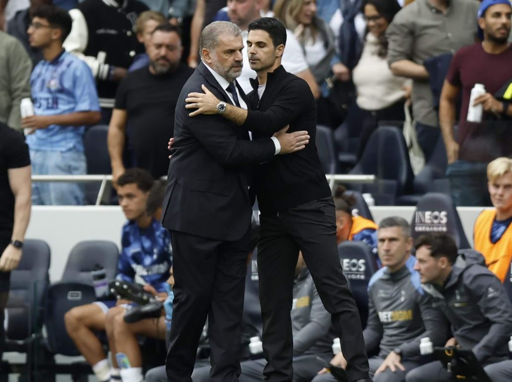 Komentari Keberhasilan Tottenham Hotspur Meraih Trofi, Mikel Arteta Menolak Perbandingan dengan Arsenal