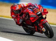 Sempat Ragu, Bagnaia Justru Naik Podium Tertinggi