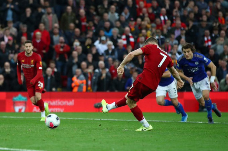 Liverpool 2-1 Leicester: Penalti di Ujung Laga, The Reds Masih Sempurna 