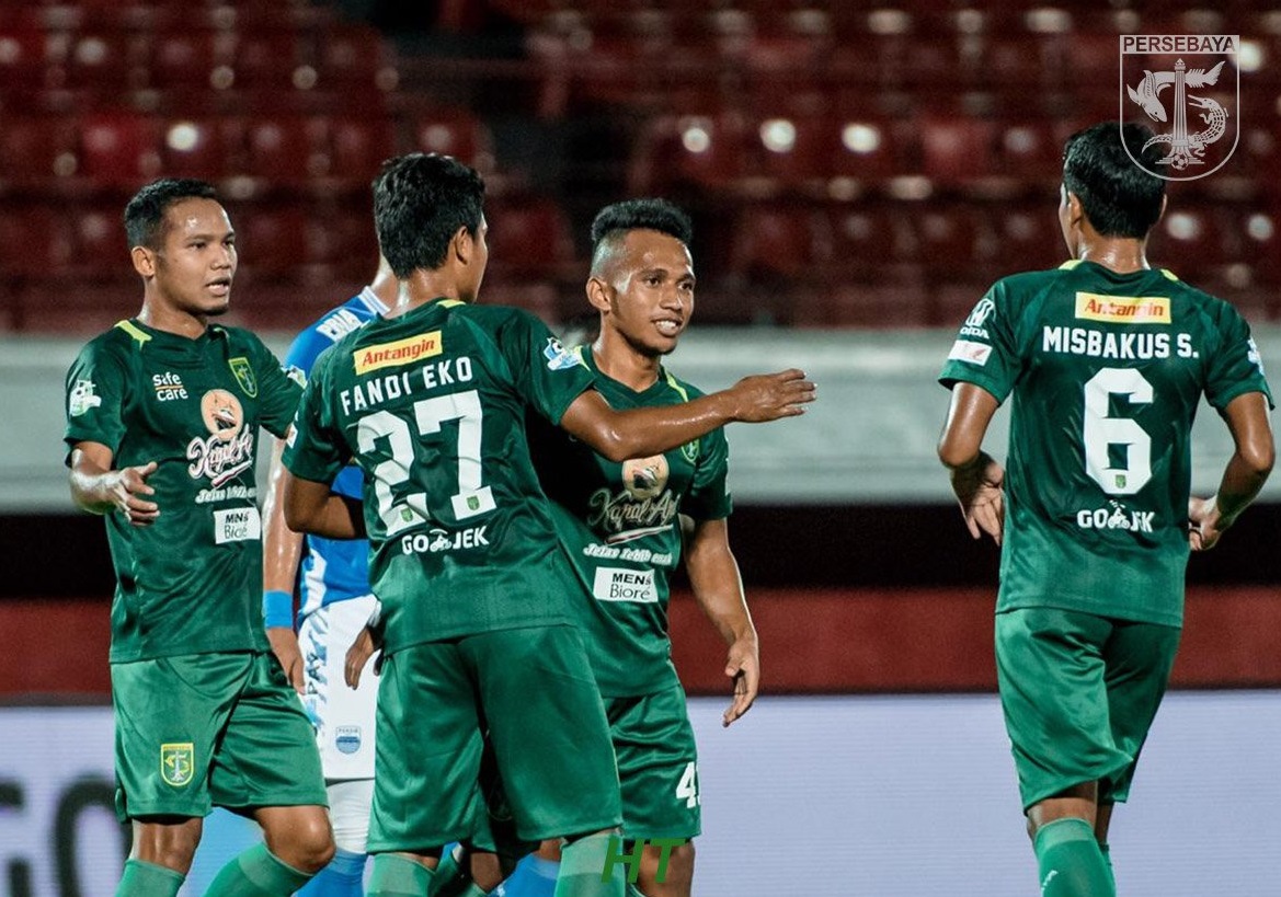 Persib Bandung 1-4 Persebaya Surabaya, Maung Bandung Dibantai