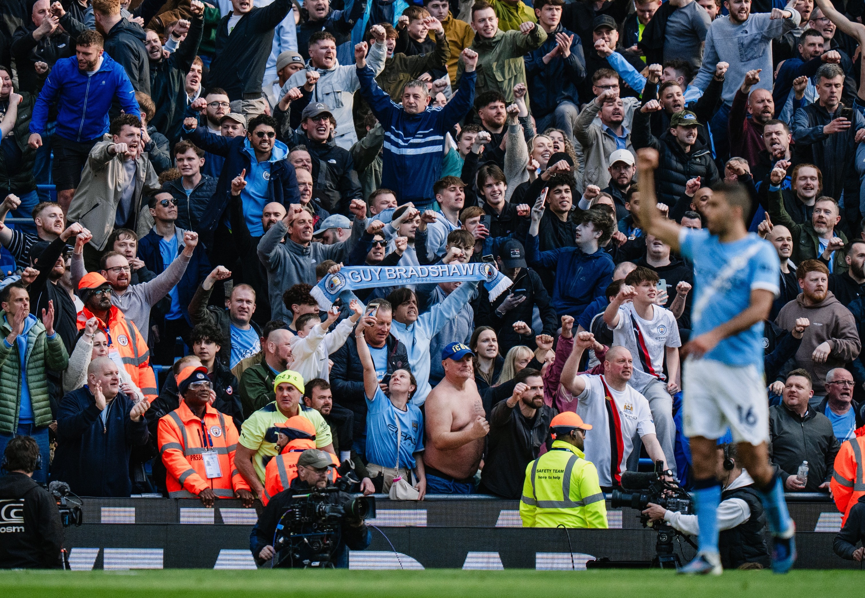Pilih Merendah Usai Man City Tekuk Arsenal, Pep Guardiola: Kami Bukan Pemimpin Klasemen