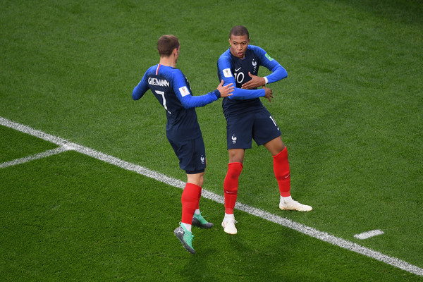 Pelatih Prancis Bantah Isu Rivalitas Griezmann dan Mbappe