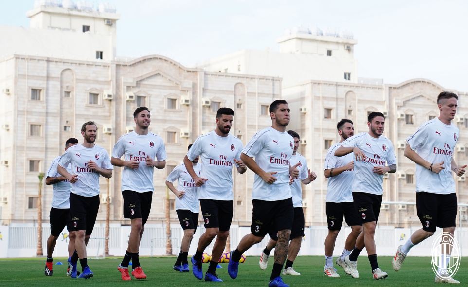 Pandemi Virus Corona, AC Milan Tunda Jadwal Pelatihan Tanpa Batas Waktu