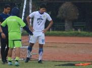 Achmad Jufriyanto Latihan Terpisah bersama Persib Bandung