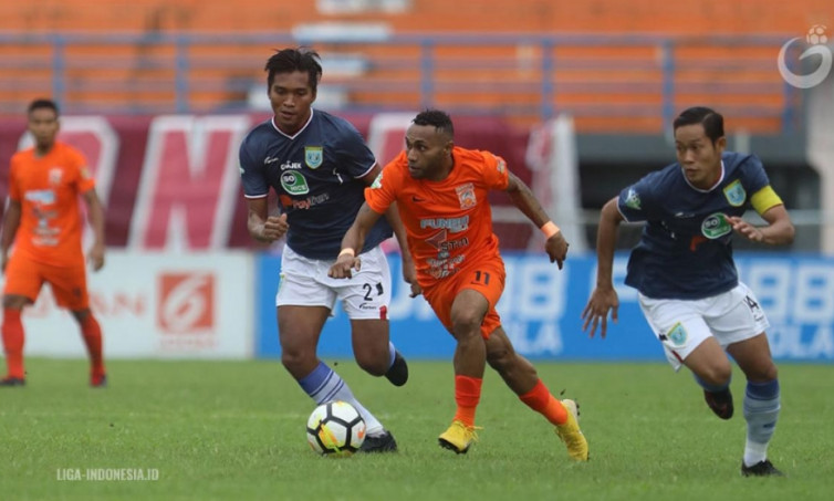 Persipura Jayapura Rekrut Mantan Pemain Asing Persib dan Titus Bonai