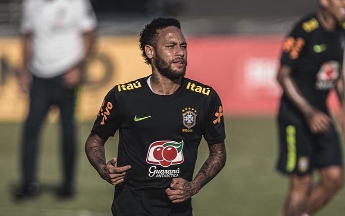 Kiper Timnas Brasil Bocorkan Kondisi Neymar Usai Gagal Kembali ke Barcelona