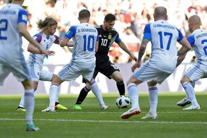 Beda Nasib di Laga Perdana Piala Dunia 2018, Mengapa Messi Tak Seperti Ronaldo?