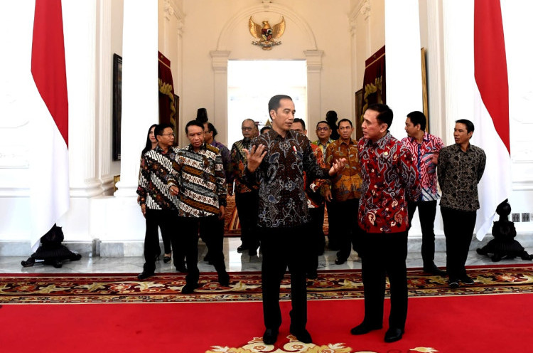 Bertemu dengan PSSI, Jokowi Minta Perbaiki Kualitas Liga Secara Besar-besaran