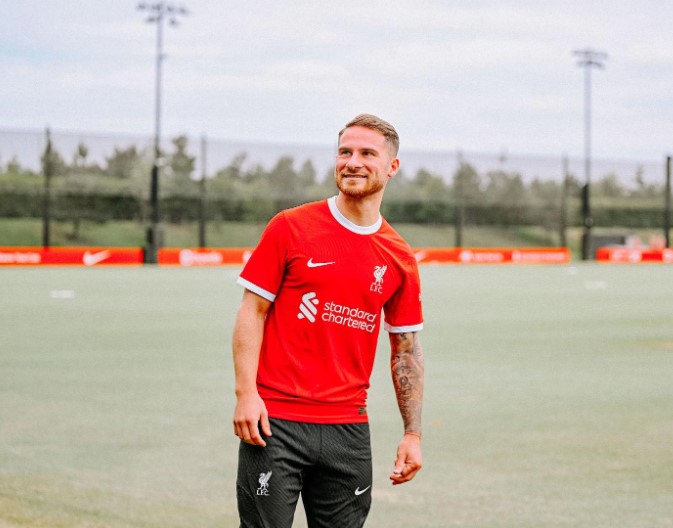 Jurgen Klopp Hujani Alexis Mac Allister dengan Pujian