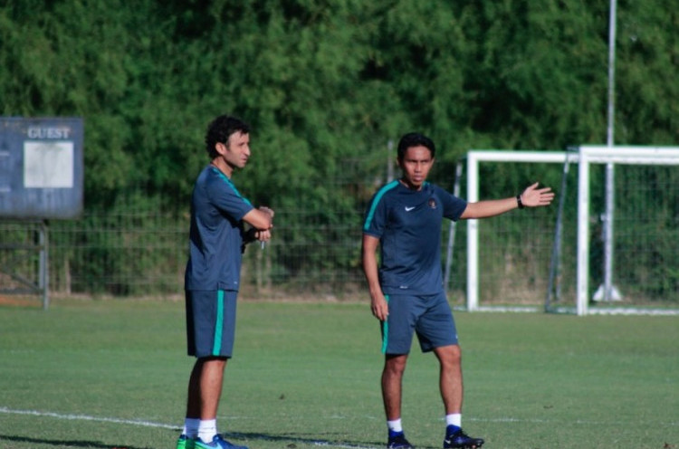 Bima Sakti Jadi Orang Pertama Mencicipi Piala AFF sebagai Pemain dan Pelatih Timnas Indonesia