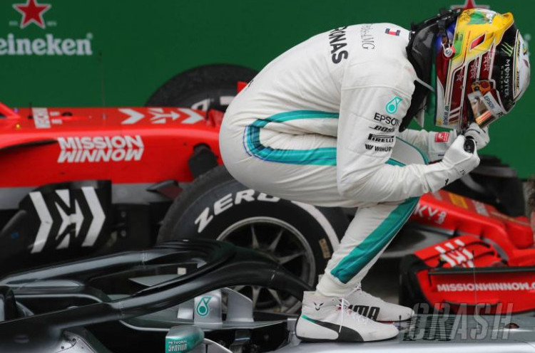 Hasil Lomba F1 GP Brasil: Lewis Hamilton Bawa Mercedes Juara Dunia Konstruktor 