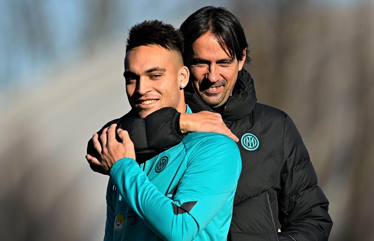 Dukung Terus Simone Inzaghi untuk Tetap Melatih Inter Milan