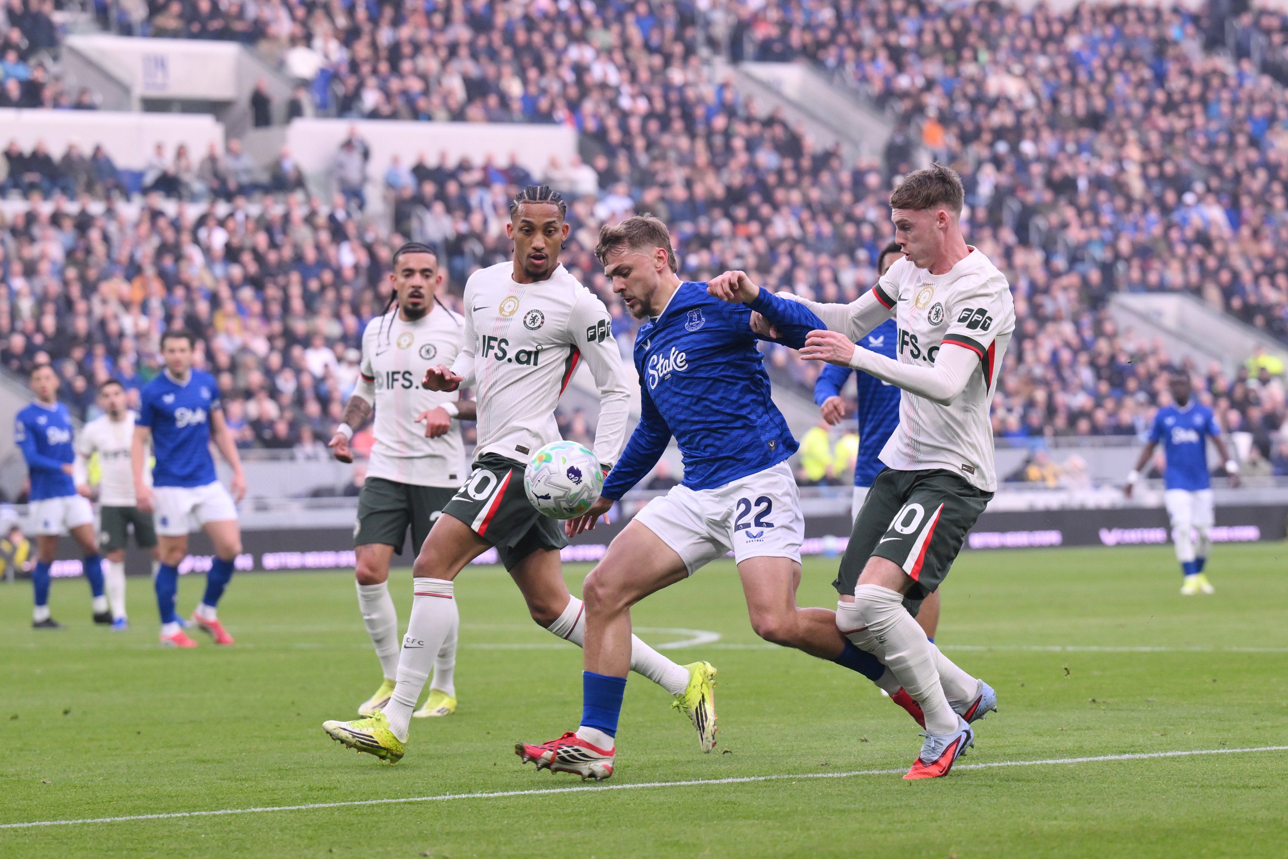 Hasil Premier League: Digilas Everton 3-0, Chelsea Telan Empat Kekalahan Beruntun