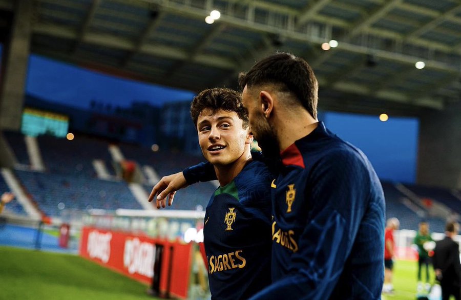 Bruno Fernandes Klaim Joao Neves Sudah Siap Membela Manchester United