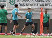 Latihan Perdana Diikuti 8 Pemain, Manajer Timnas Indonesia Meradang