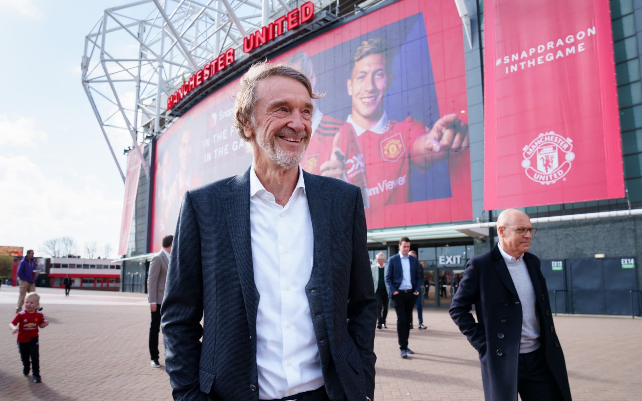 Sebelum Tawar Manchester United, Sir Jim Ratcliffe Pernah Ingin Beli Barcelona
